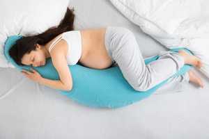 Como dormir para evitar el reflujo en el embarazo